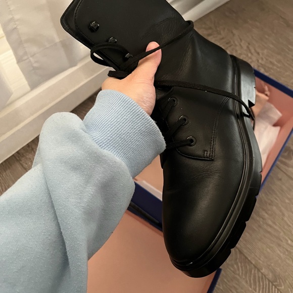 Stuart Weitzman Mckenzee Boots 5.5/36 - Picture 8 of 9